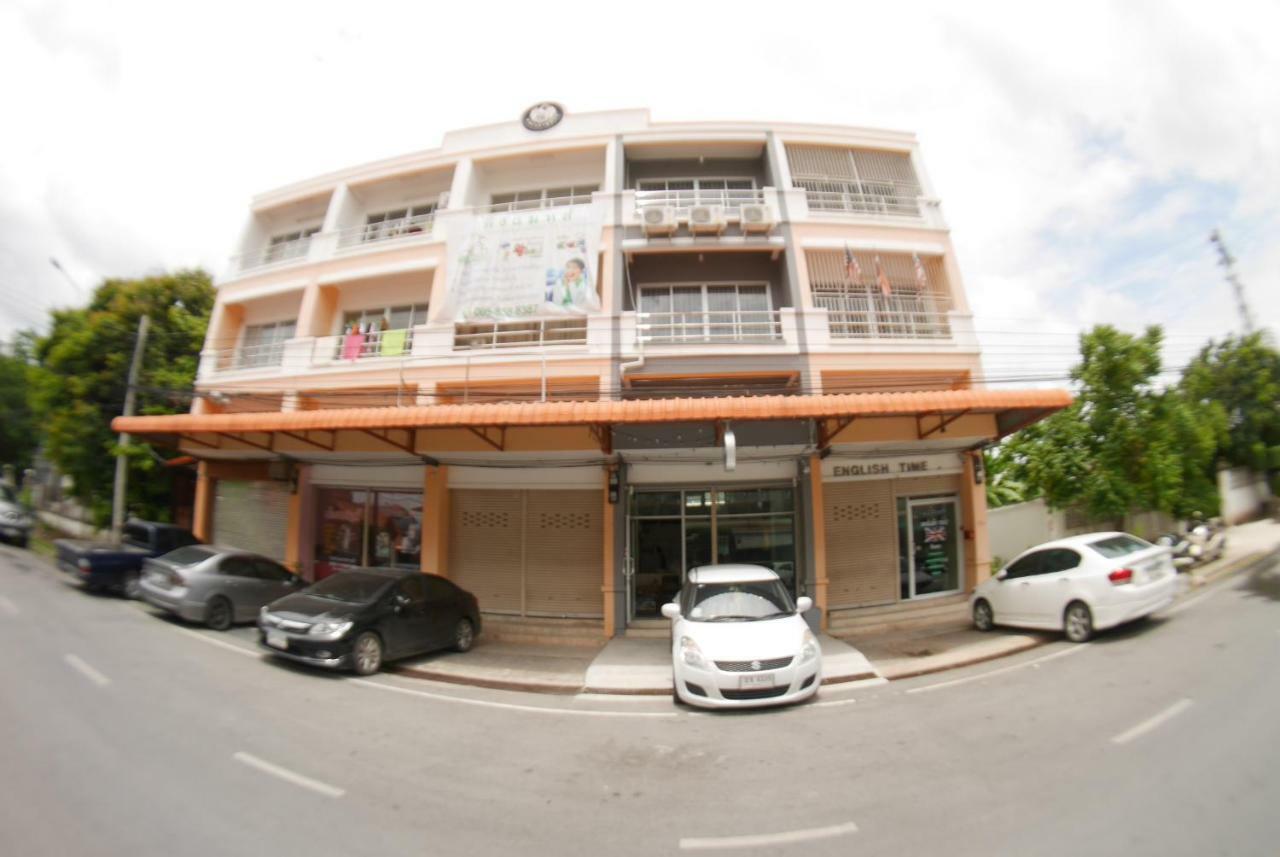 Fun Dee Hostel Ayutthaya Exterior foto