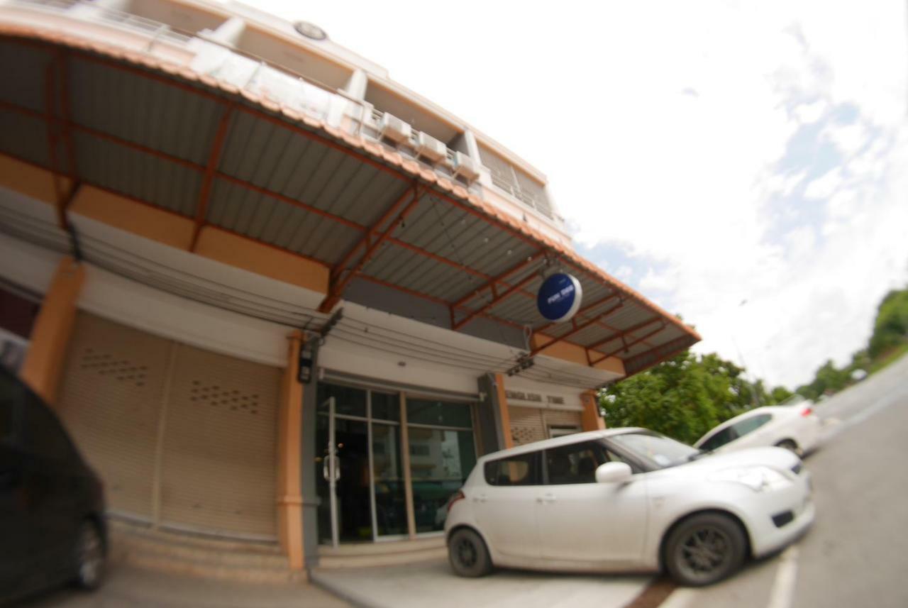 Fun Dee Hostel Ayutthaya Exterior foto